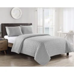 3-Piece Grey Roy Stitch Quilt Set, Full/Queen