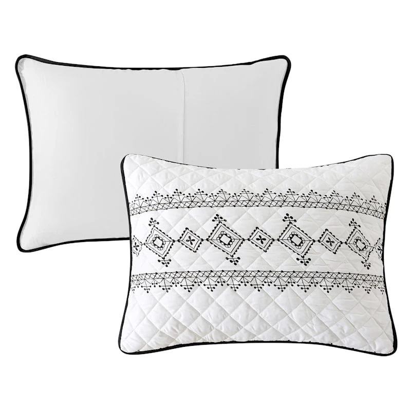 3-Piece White Turkish Print Quilt Set, King 5 3-Piece White Turkish Print Quilt Set, King - Image 3