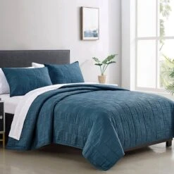 Found & Fable 3-Piece Solid Blue Quilt Set, King